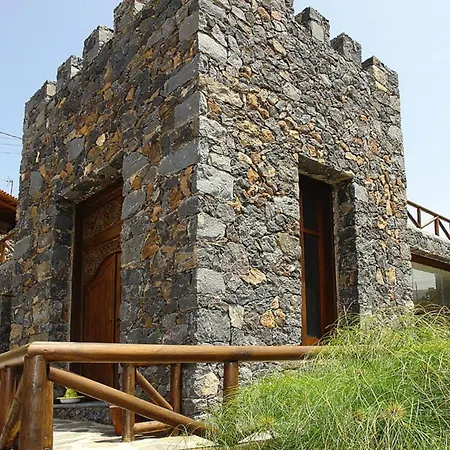 Casa vacanze Torre Del Sol - Charming Vacation Home, Cleaning Included