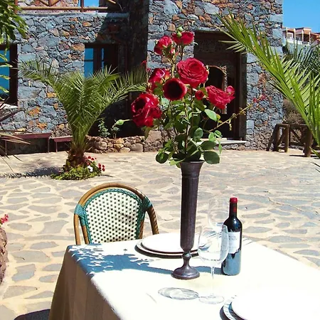 Torre Del Sol - Charming Vacation Home, Cleaning Included *