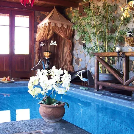 Feriehus Torre Del Sol - Charming Vacation Home, Cleaning Included *